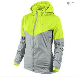 Nike Women running rain jacket windbreaker size XS green gray reflective stripes